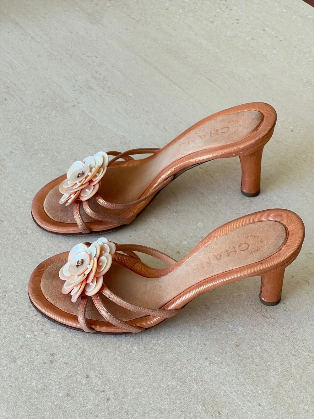 CHANEL Vintage Camellia Shell Sandals